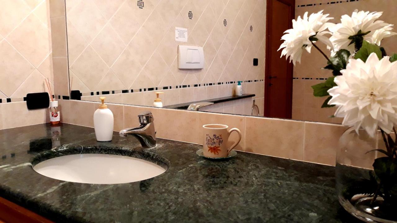 A Viterbo Terme "Casa Vacanze Al Melograno" Apartment Luaran gambar