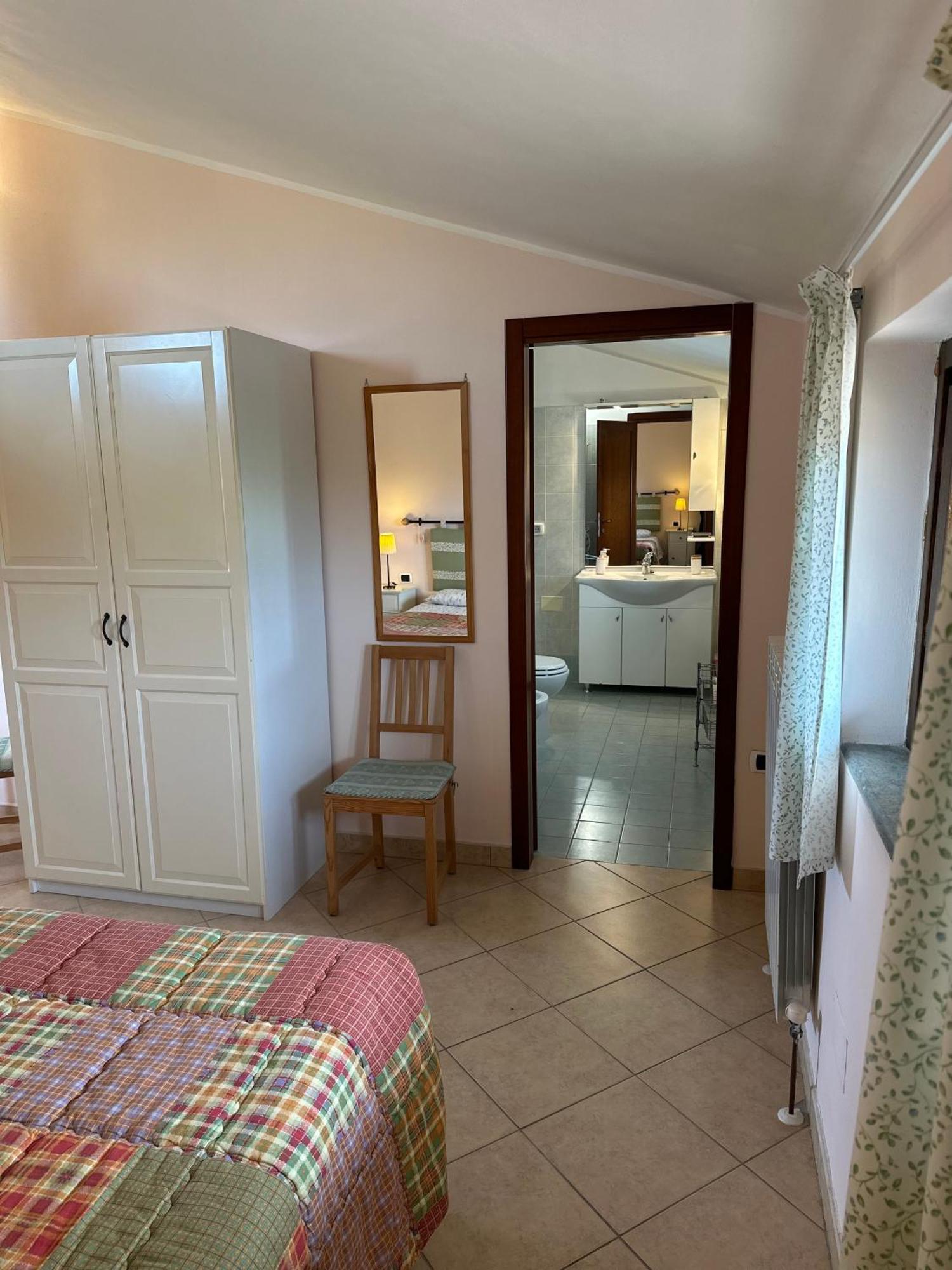 A Viterbo Terme "Casa Vacanze Al Melograno" Apartment Luaran gambar