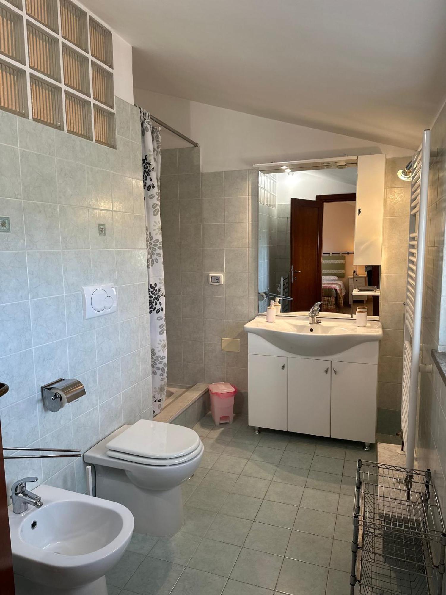 A Viterbo Terme "Casa Vacanze Al Melograno" Apartment Luaran gambar